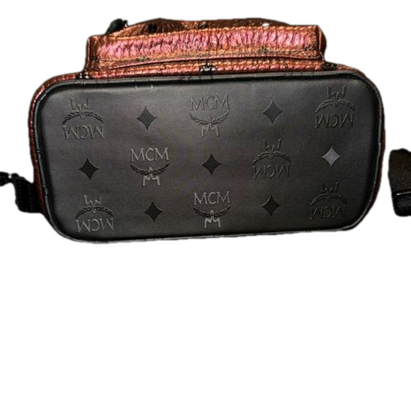 MCM Stark Visetos Small Backpack - Picture 5 of 9